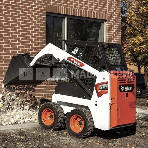 Мини-погрузчик Bobcat S70 (AC, рычаги), высота подъема 2399 мм