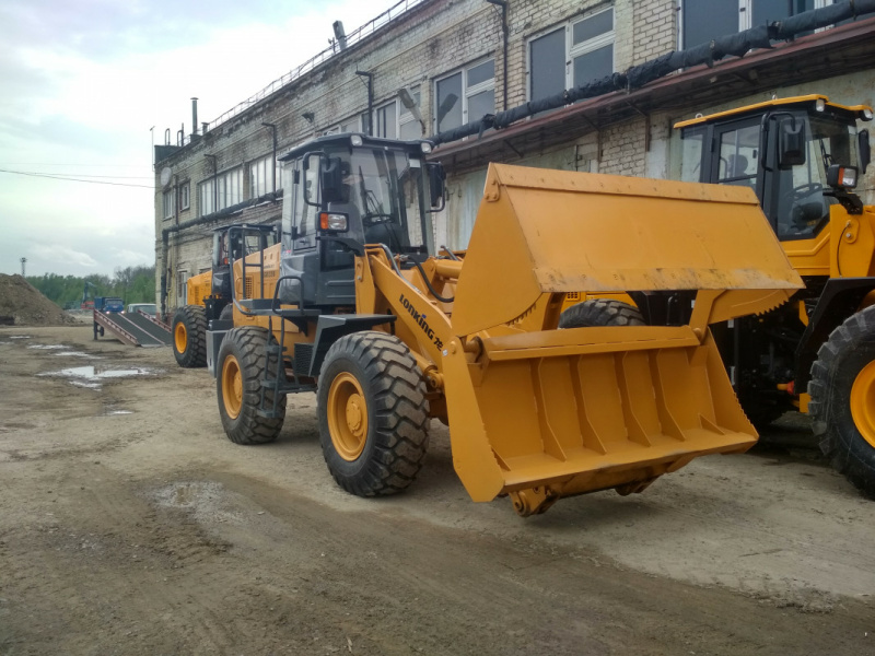 Фронтальный погрузчик Lonking LG833N