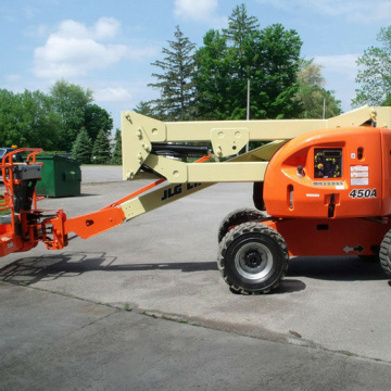 Самоходный коленчатый подъемник JLG 450A