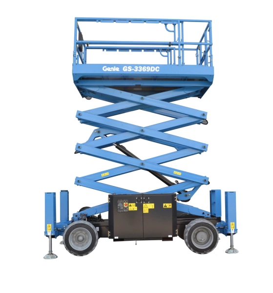 Ножничный подъемник GENIE GЕNIE GS-3369 DC, грузоподъемность 454 кг