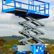Ножничный подъемник GENIE GЕNIE GS-3369 DC, грузоподъемность 454 кг