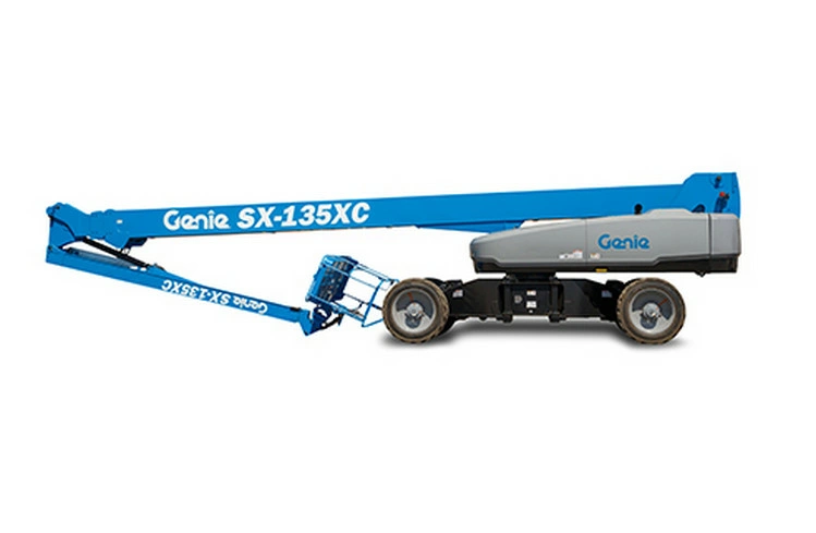 Телескопический подъемник GENIE GЕNIE S135 XC, грузоподъемность 300/454 кг