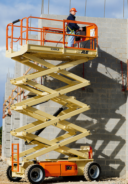 Подъемник ножничный JLG 4069LE, рабочая высота 14.19 м