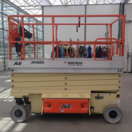Подъемник ножничный JLG 2646ES, рабочая высота 9.92 м