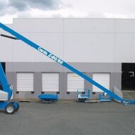 Коленчатый подъемник б/у GENIE GЕNIE Z-80/60, грузоподъемность 227