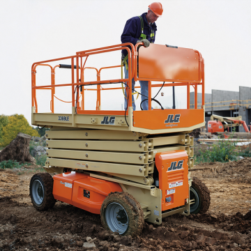 Подъемник ножничный JLG 3369LE, рабочая высота 12.06 м