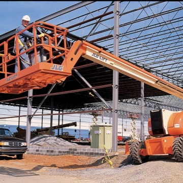 Самоходный коленчатый подъемник JLG 800A, грузоподъемность 230 кг, рабочая высота 26.38 м, тип питания Электрический