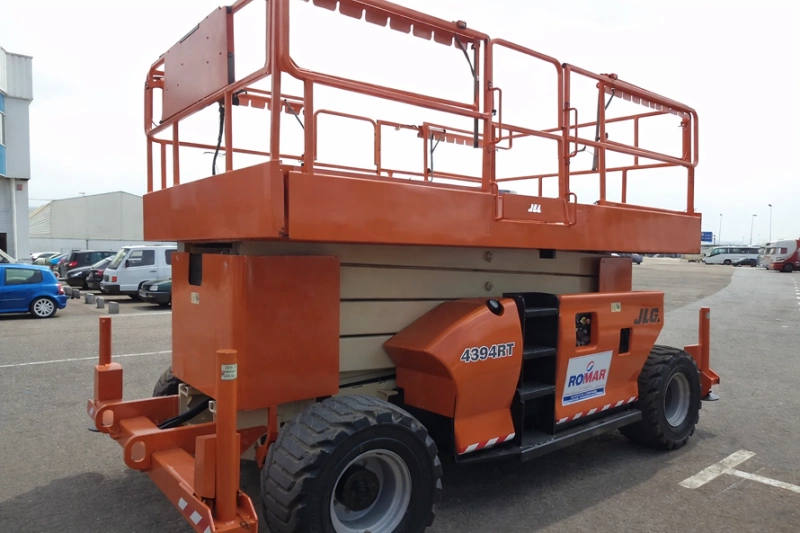Подъемник ножничный JLG 4394RT, рабочая высота 15.11 m