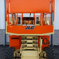 Ножничный самоходный подъемник JLG 260MRT, рабочая высота 9.92 м
