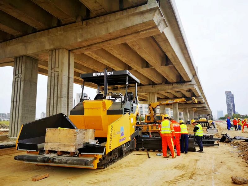 Асфальтоукладчик SINOMACH GYA4500