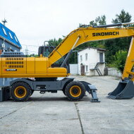 Колесный экскаватор SINOMACH GHT215W, эксплуатационная масса 21020 кг
