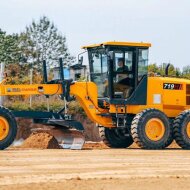 Грейдеры SINOMACH Автогрейдер 719H