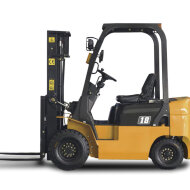 Вилочный погрузчик SINOMACH CPCD10N, двигатель ISUZU C240PKJ-30 / YANMAR 4TNE92-HRJ / XINCHAI NC485BPG, высота подъема 3000 мм