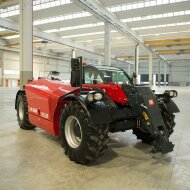 Фронтальный телескопический погрузчик MAGNI TH 5.8 HV Market