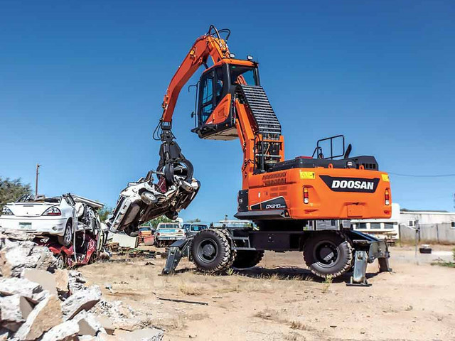 Перегружатель DEVELON DX210WMH