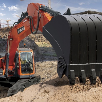 Гусеничный экскаватор DEVELON DX260LC-7M