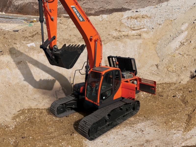 Гусеничный экскаватор DEVELON DX260LC-7M