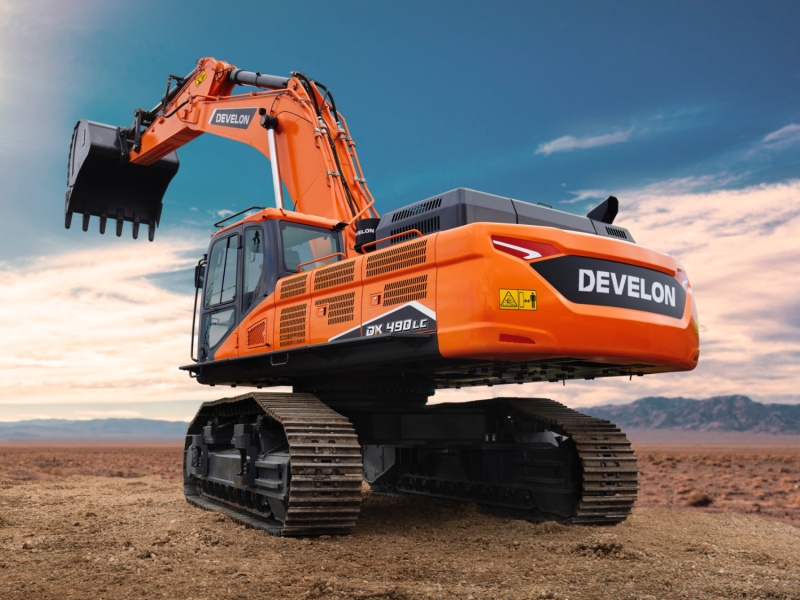 Гусеничный экскаватор DEVELON DX490LC-7M, мощность двигателя 393 л.с.