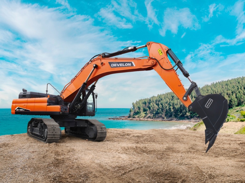 Гусеничный экскаватор DEVELON DX490LC-7M, мощность двигателя 393 л.с.