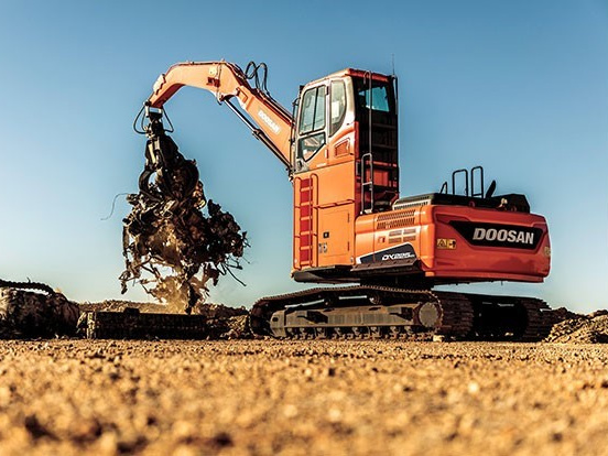 Перегружатель DEVELON DX225MH