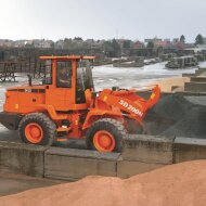 Фронтальный погрузчик DEVELON SD200 HV Market