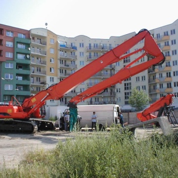 Экскаватор для демонтажа DEVELON DX360DM