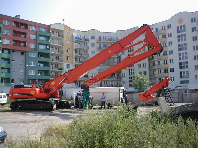 Экскаватор для демонтажа DEVELON DX360DM