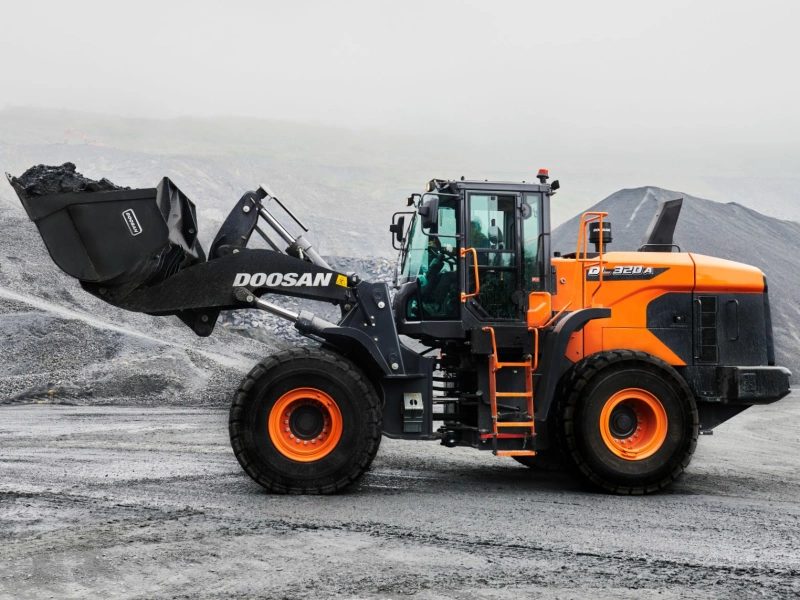 Фронтальный погрузчик DEVELON DL320A-7M