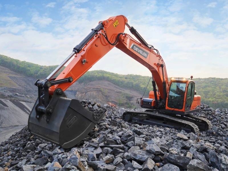 Гусеничный экскаватор DEVELON DX220LC-7M