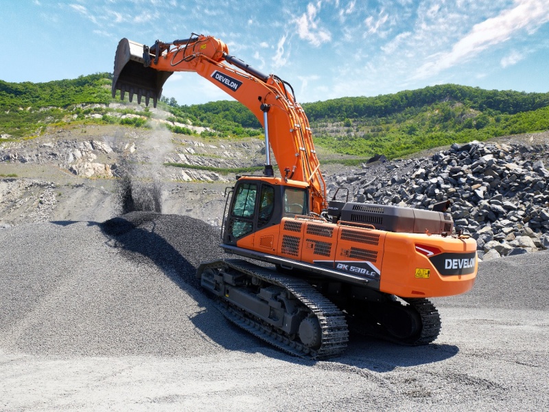 Гусеничный экскаватор DEVELON DX530LC-7B