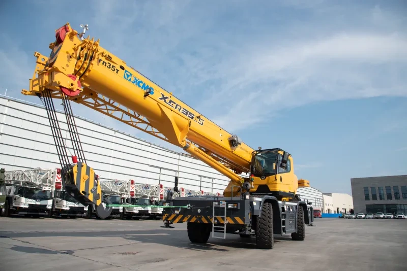 Короткобазный кран XCMG XCR35_S