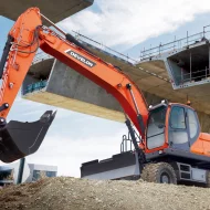 Колесный экскаватор DEVELON DX210-7B