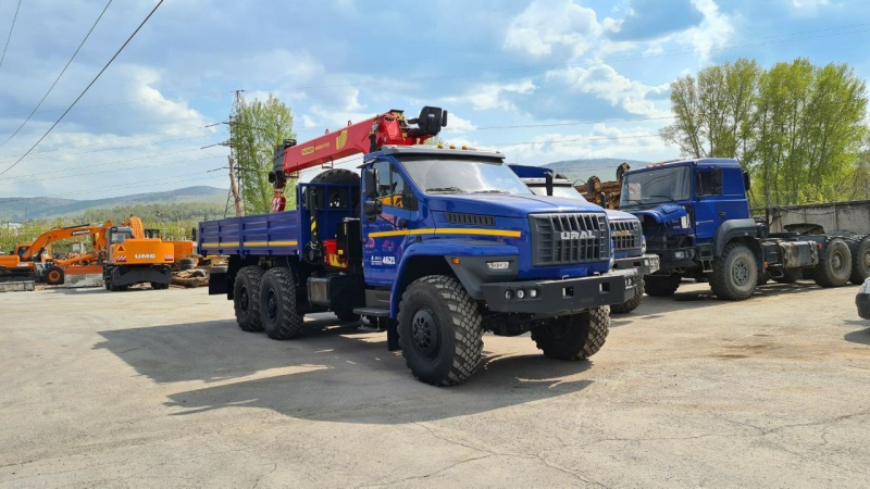 Грузовики Borus Автомобиль бортовой с КМУ ИТ-150 на шасси УРАЛ Next - 4621