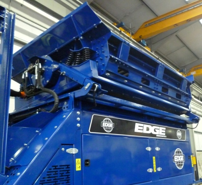 Дробилки Мобильный грохот EDGE TRT 620R