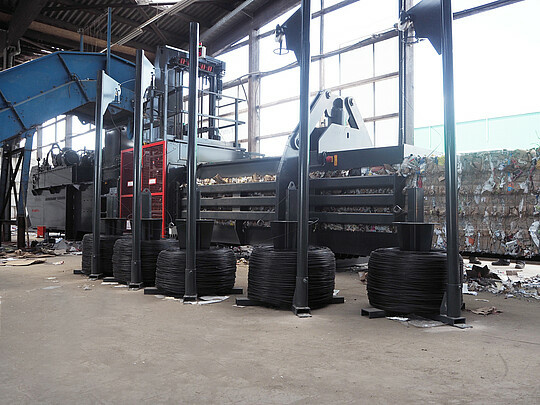 Горизонтальный пресс AVERMANN AVOS 2010 B