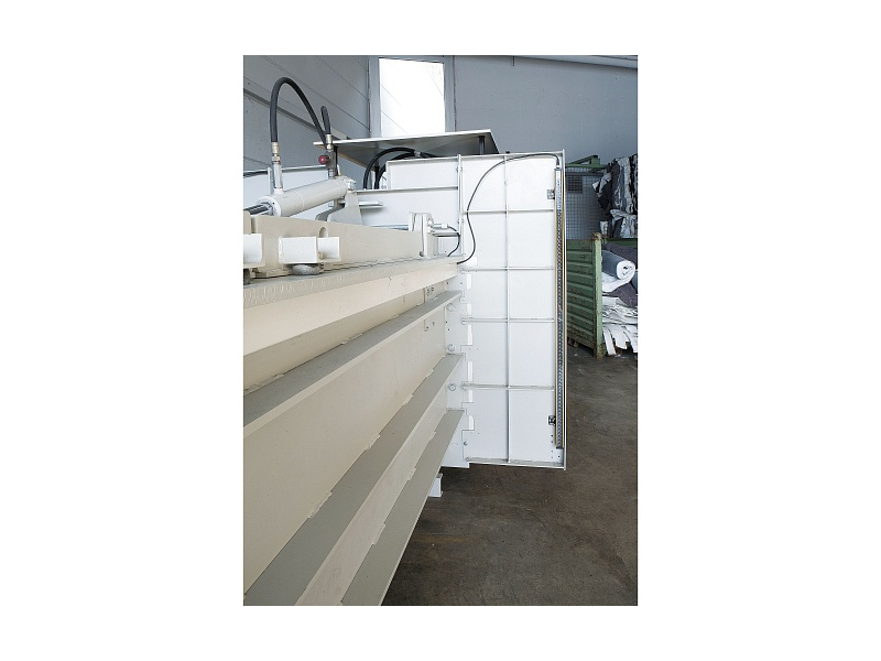 Горизонтальный пресс HSM HL 3521 S/T
