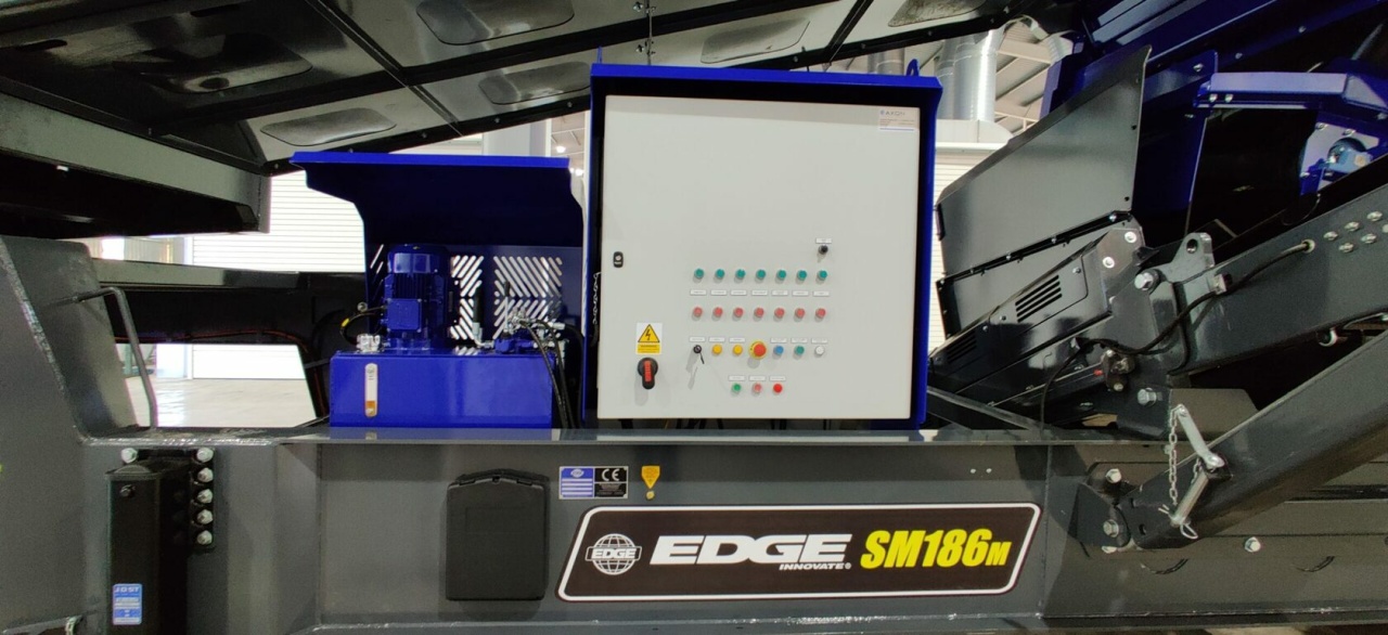 Дробилки Мобильный грохот EDGE SM 186