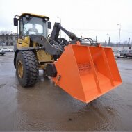 Для фронтальных погрузчиков Пескоразбрасыватель для фронтального погрузчика вибрационный