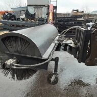 Для фронтальных погрузчиков Щетка дорожная на фронтальный погрузчик