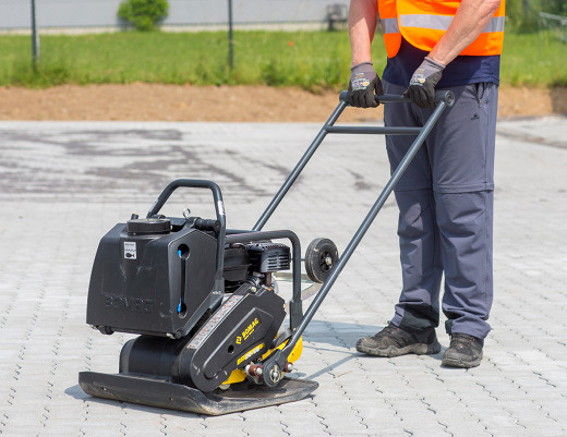 Виброплита прямого хода BOMAG BP 20/50