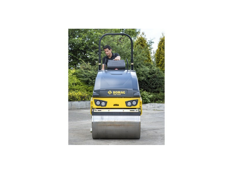Каток тандемный BOMAG BW 100 AD-5