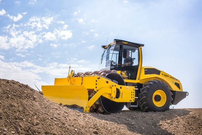 Грунтовый каток BOMAG BW 213 PDH-5
