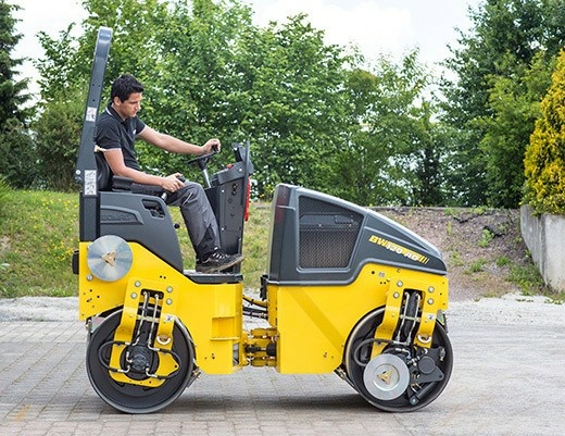 Каток тандемный BOMAG BW 120 AD-5
