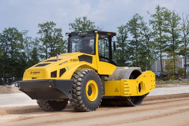 Грунтовый каток BOMAG BW 226 DH-5