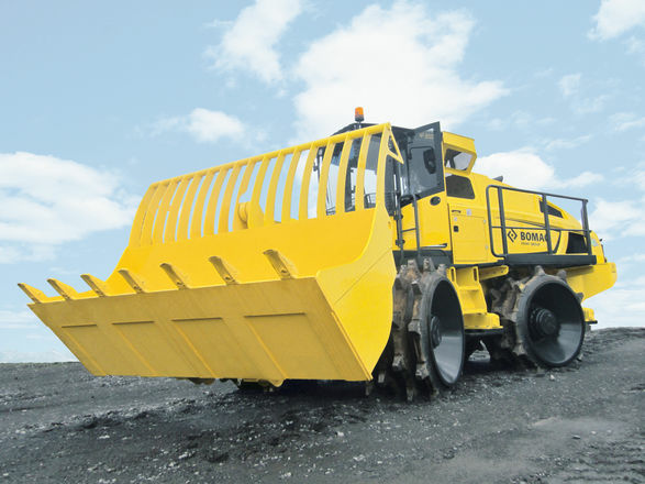 Уплотнитель мусора BOMAG BC 473 RS-3