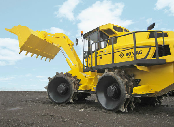 Уплотнитель мусора BOMAG BC 473 RS-3