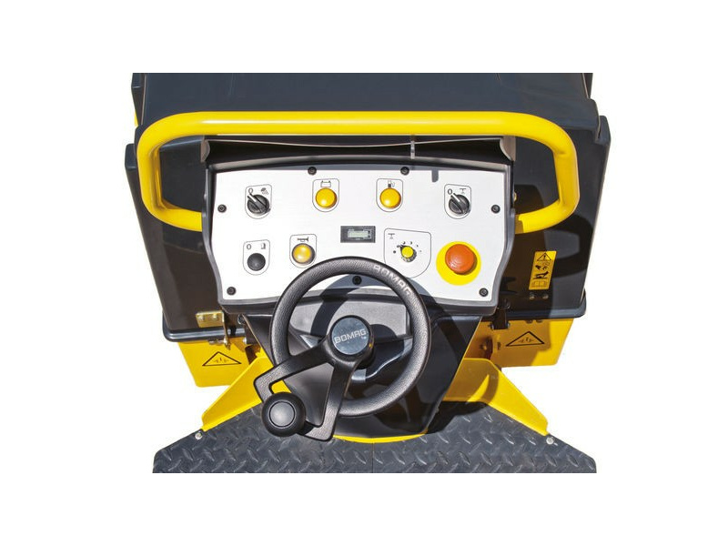 Каток тандемный BOMAG BW 900-50