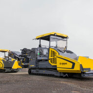 Асфальтоукладчики BOMAG Перегружатель BMF 2500 M