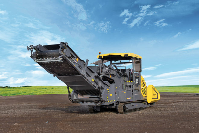 Асфальтоукладчики BOMAG Перегружатель BMF 2500 M