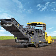 Асфальтоукладчики BOMAG Перегружатель BMF 2500 M